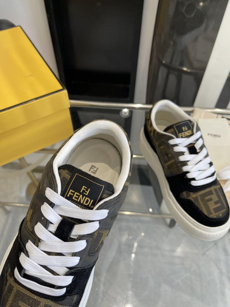 Fendi Low Shoes